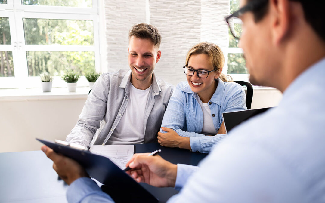 Couple with mortgage agent